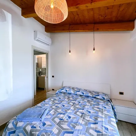 Dominella Apartment *